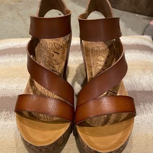 Blowfish Shoes. Only worn once. So comfy!